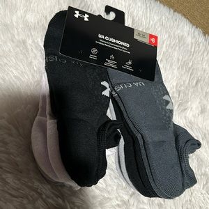 Brand new Under Armour women’s no show socks